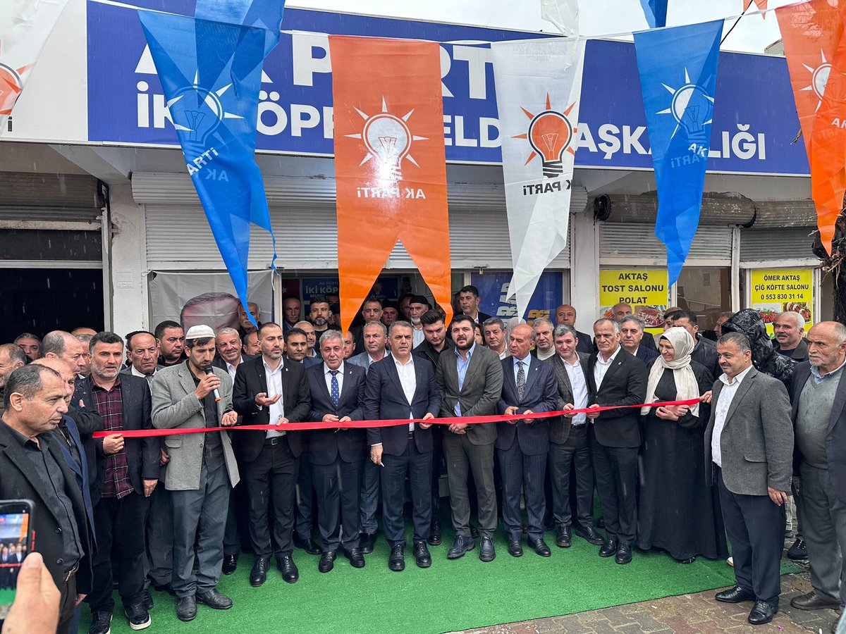 AK Parti Batman tweet media