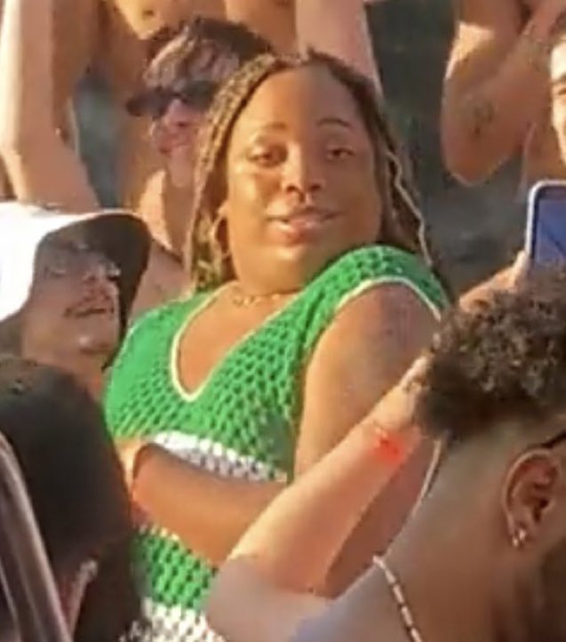 🥂・miss guided tweet media