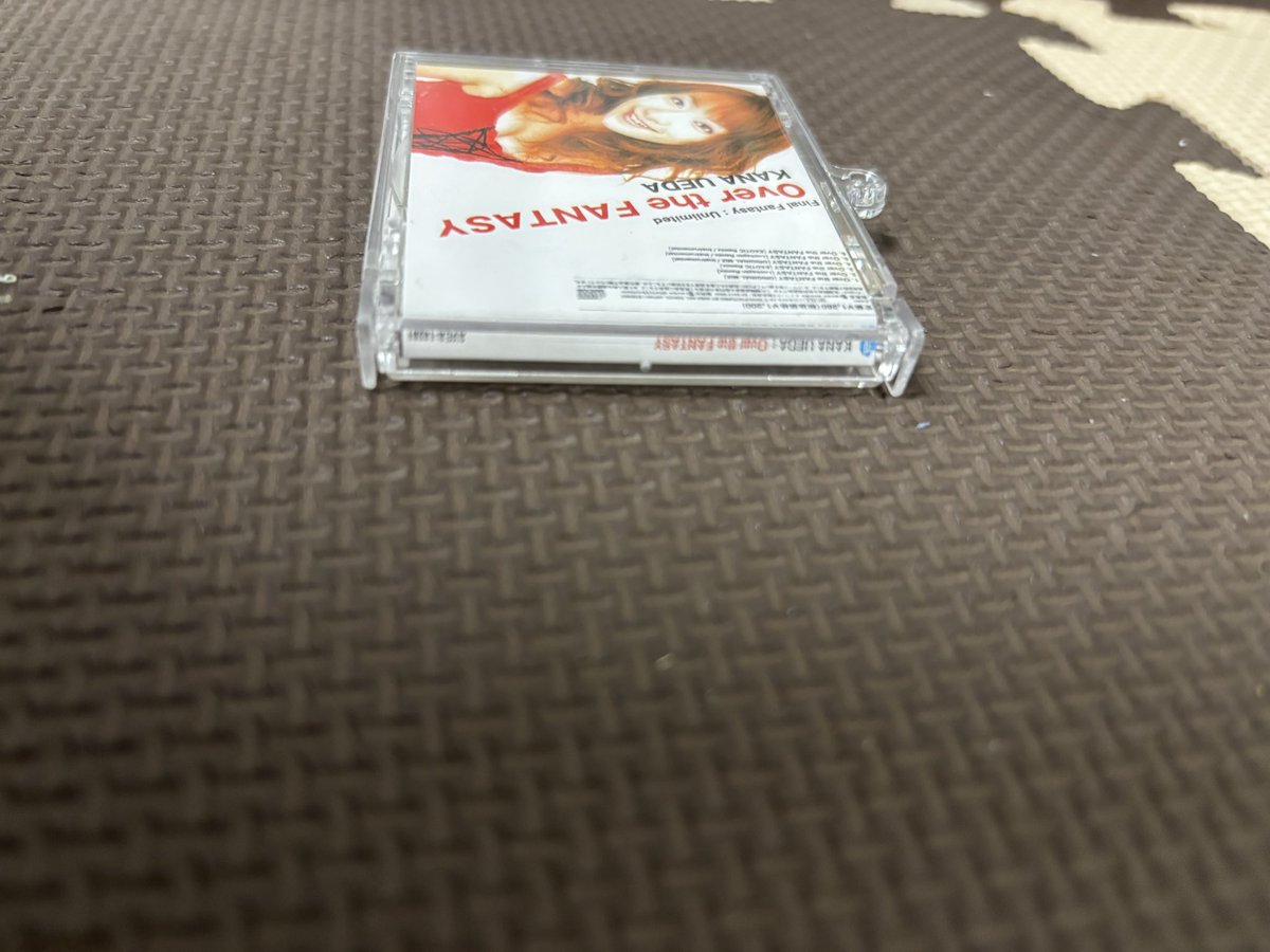VilettaPris's tweet photo. #ミニチュアCD
#FFU
今度はFF作ってみました。
アニメのFFです。背表紙は相変わらず上手く作れませんでした😭
頑張った!取り敢えず今回作成分はこれでおしまいっ!
久しぶりに見たこのCDはとても懐かしかったです☺️ https://t.co/d7i921UVZT