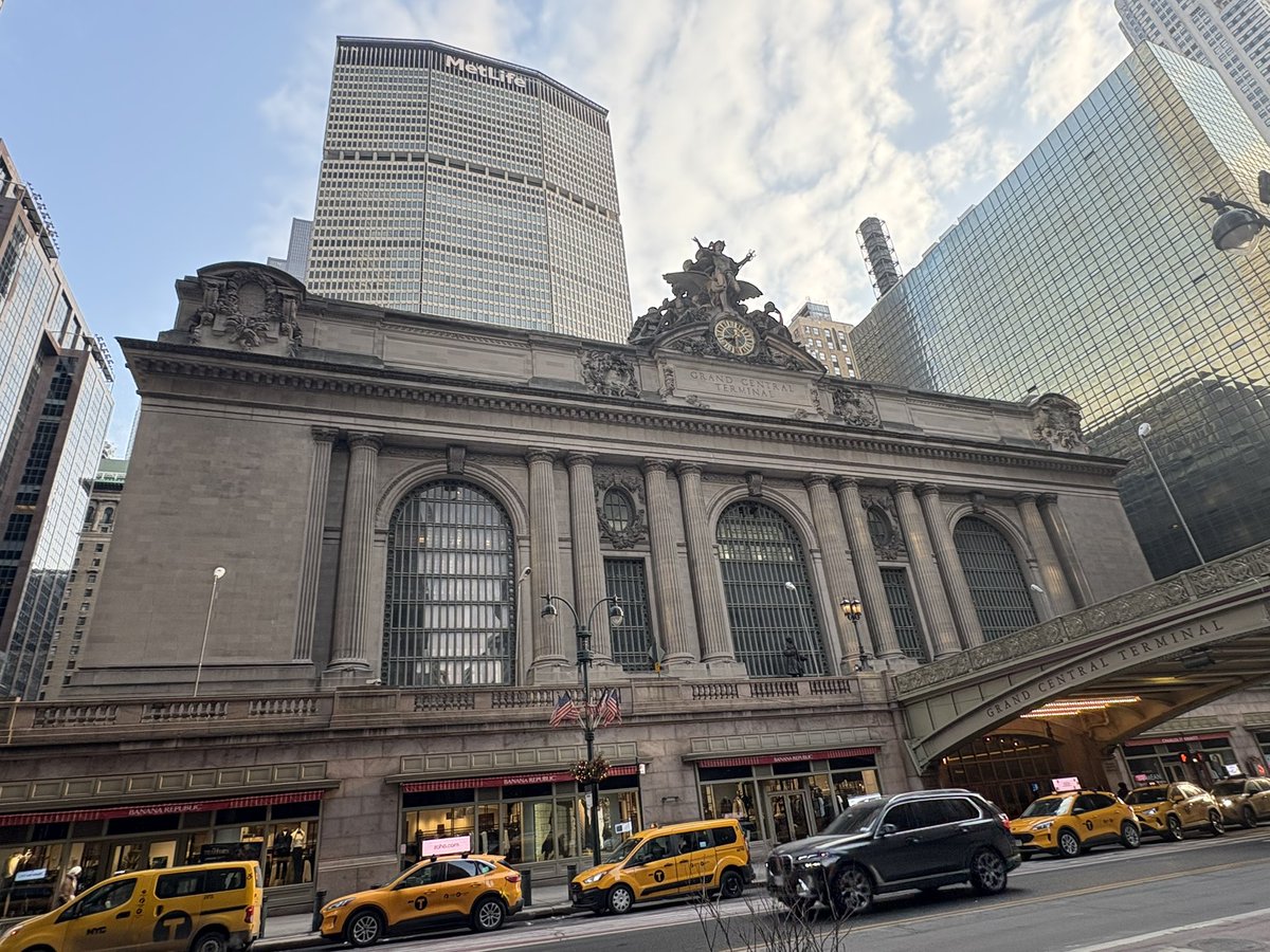 えびのブライト tweet media