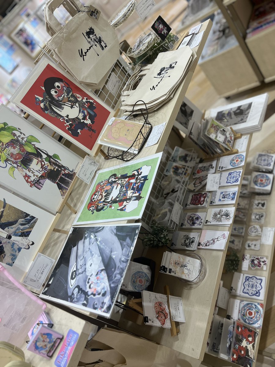 yana_0_6's tweet photo. OITA CREATORS FESTA vol.2
今日まででした😭!
大分で素敵な方々に見ていただいたり、手に取っていただけたり幸せです!!
OCF2運営様、トキハ別府店様、ご来場いただきました皆様本当にありがとうございました🙇♨️
素敵に取ってもらったお写真✨⇩
#OCF2 #トキハ別府店 https://t.co/bR3cWtDOKG