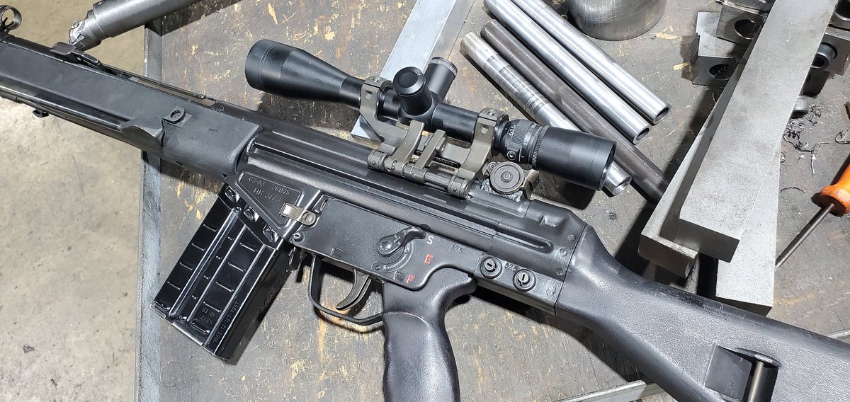 mctrollfucker's tweet photo. @SIG223SG550 I could not find a good Tasco Titan but I did get a real SG1 mount yesterday https://t.co/1dukpZe3as