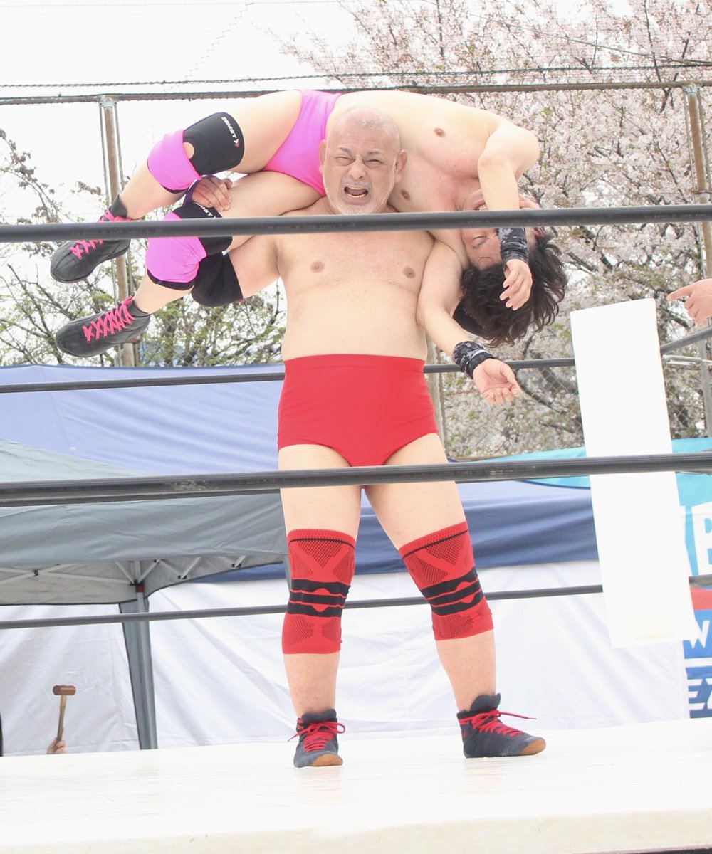 K❤️🔥4.26hotシュシュ北沢🩵🤍❤️ tweet media