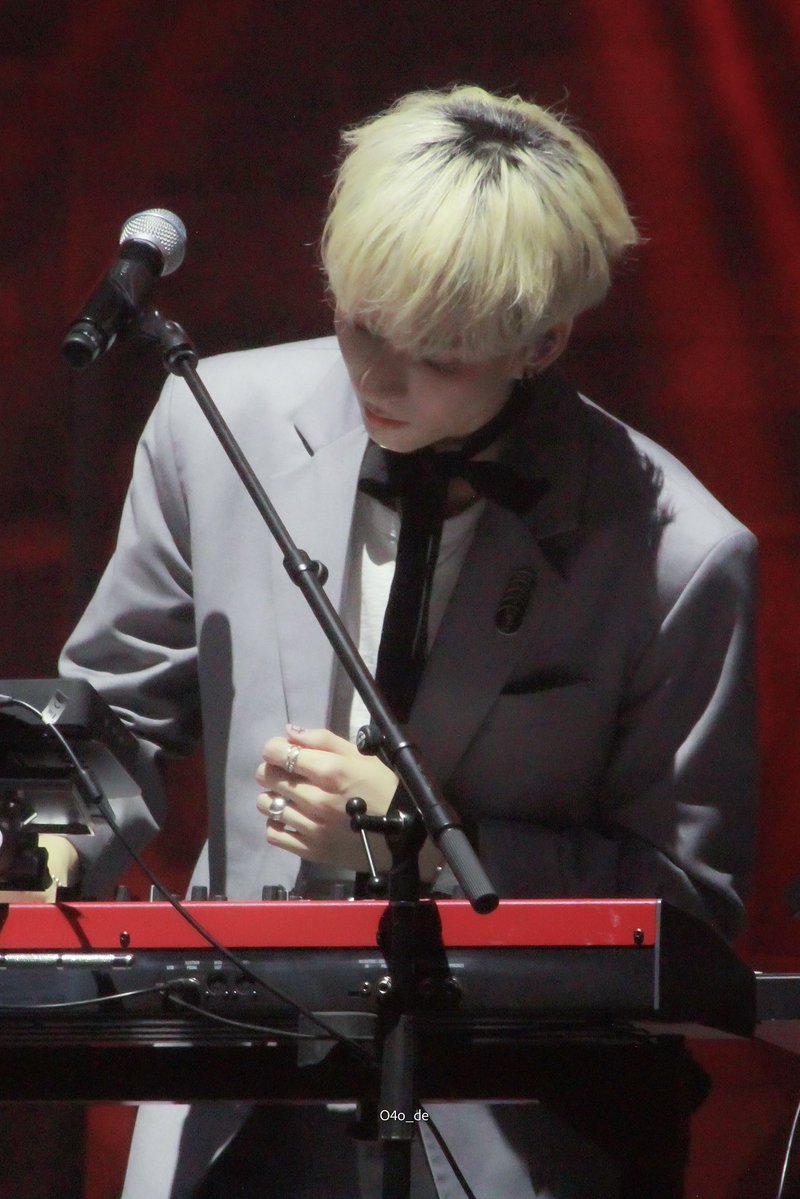 오사오드 tweet media