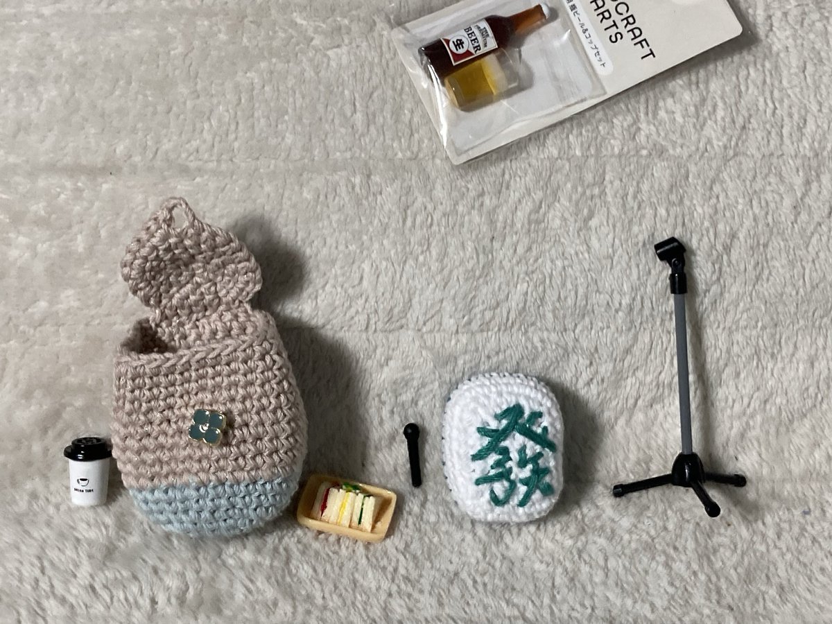 しづあや tweet media