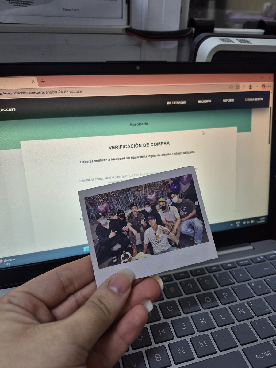 luli coronita VA A VER A BTS ✨️ tweet media