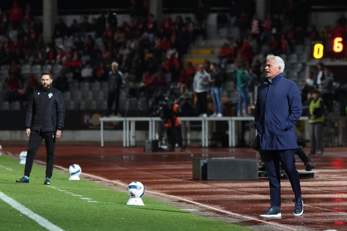 Coluna Vermelha tweet media