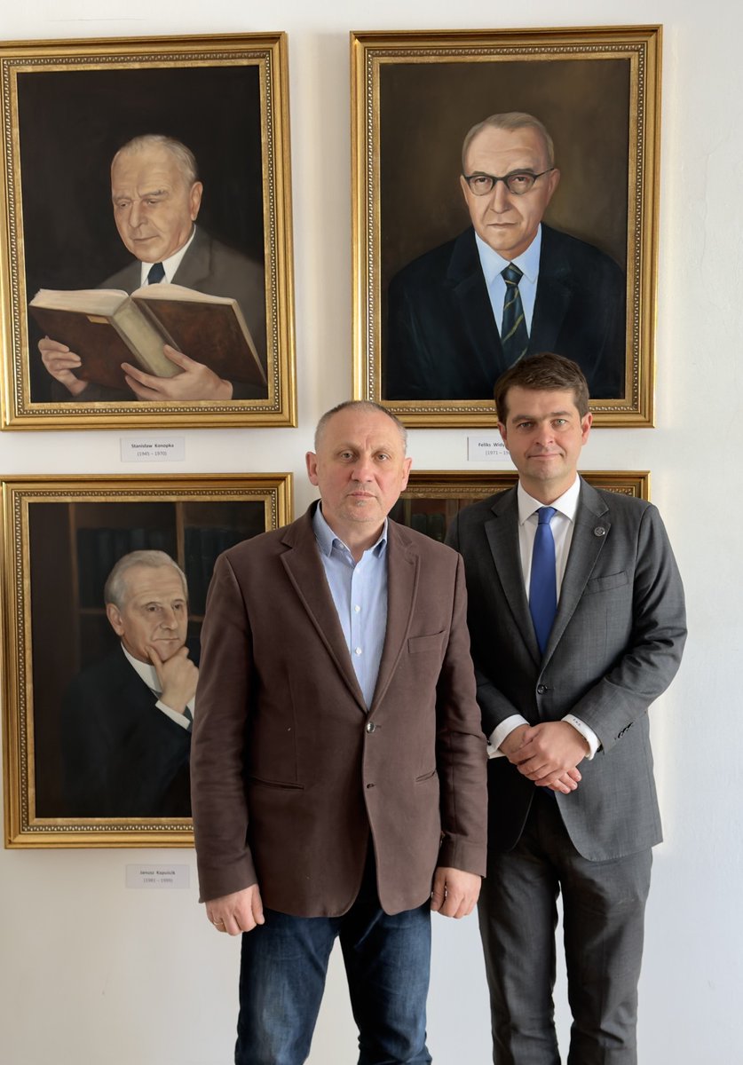 Faculty of Medicine, Cardinal Wyszynski University tweet media