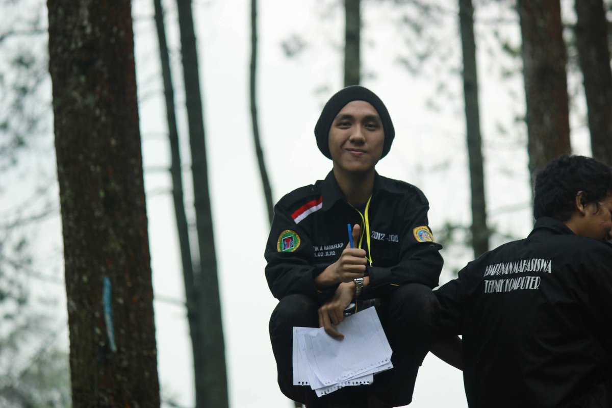 Hutasaurus tweet media