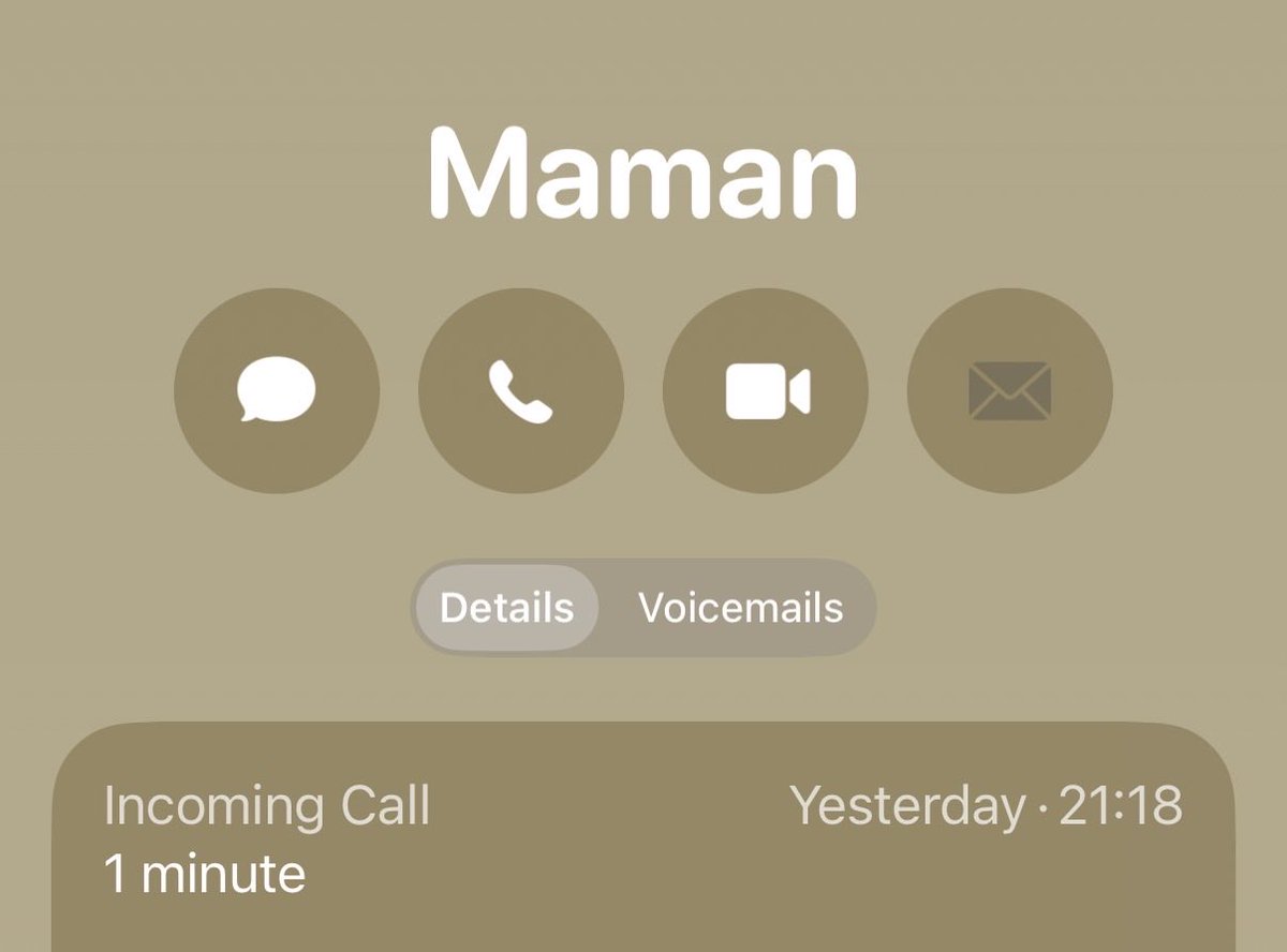 پری‌سا tweet media