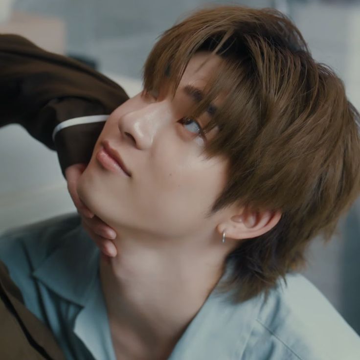 qTEE (Kate) | Dwy tweet media