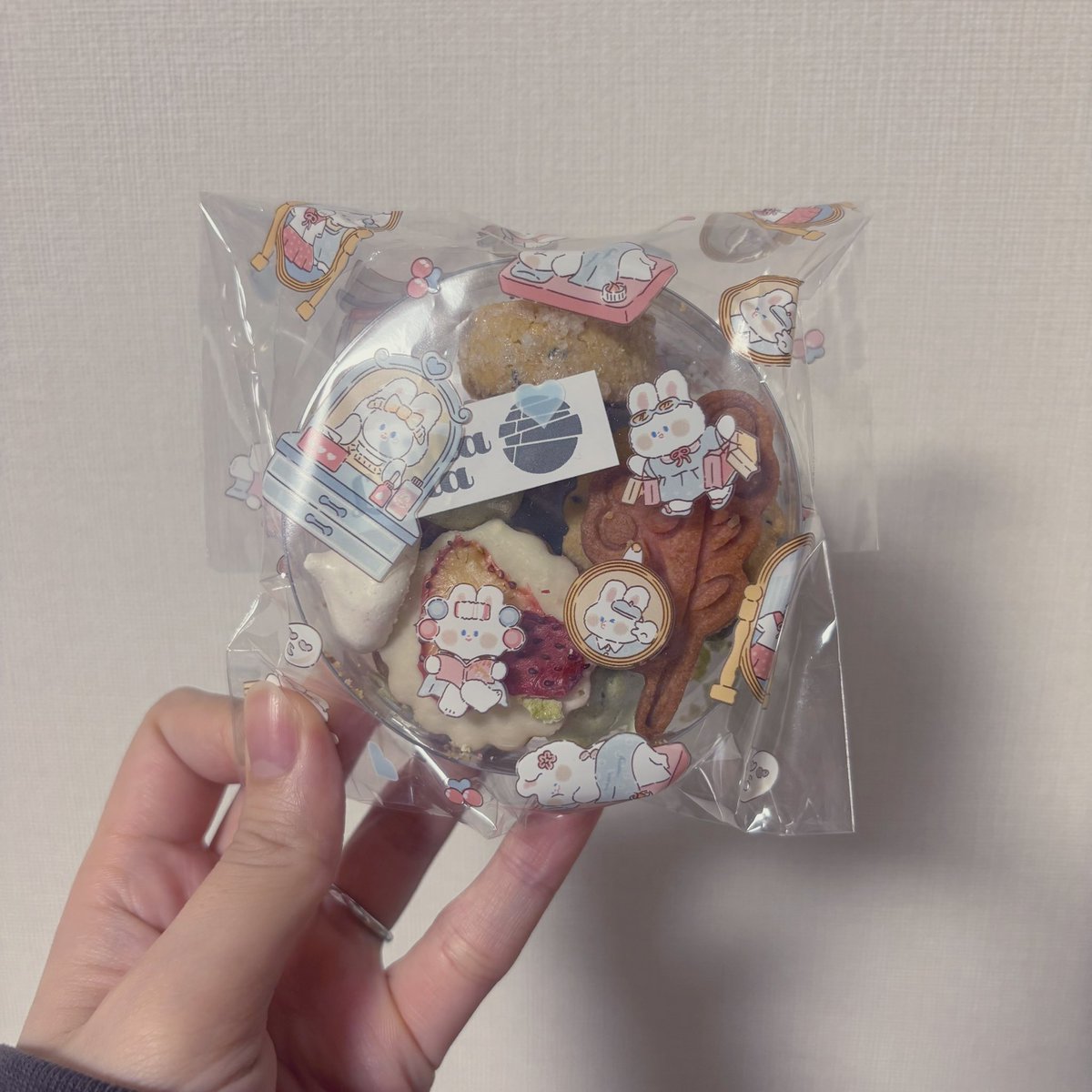 otootoufu's tweet photo. いただいたクッキーが
可愛くて美味しすぎる💖 https://t.co/BUBQHcOVSb