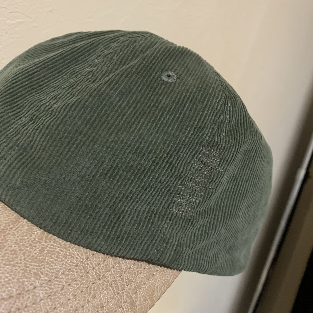 3発目
ツートンボロボロcap
春らしくて秋らしいけど、夏と冬っぽくなくていいね
#ダイアリーの26ss