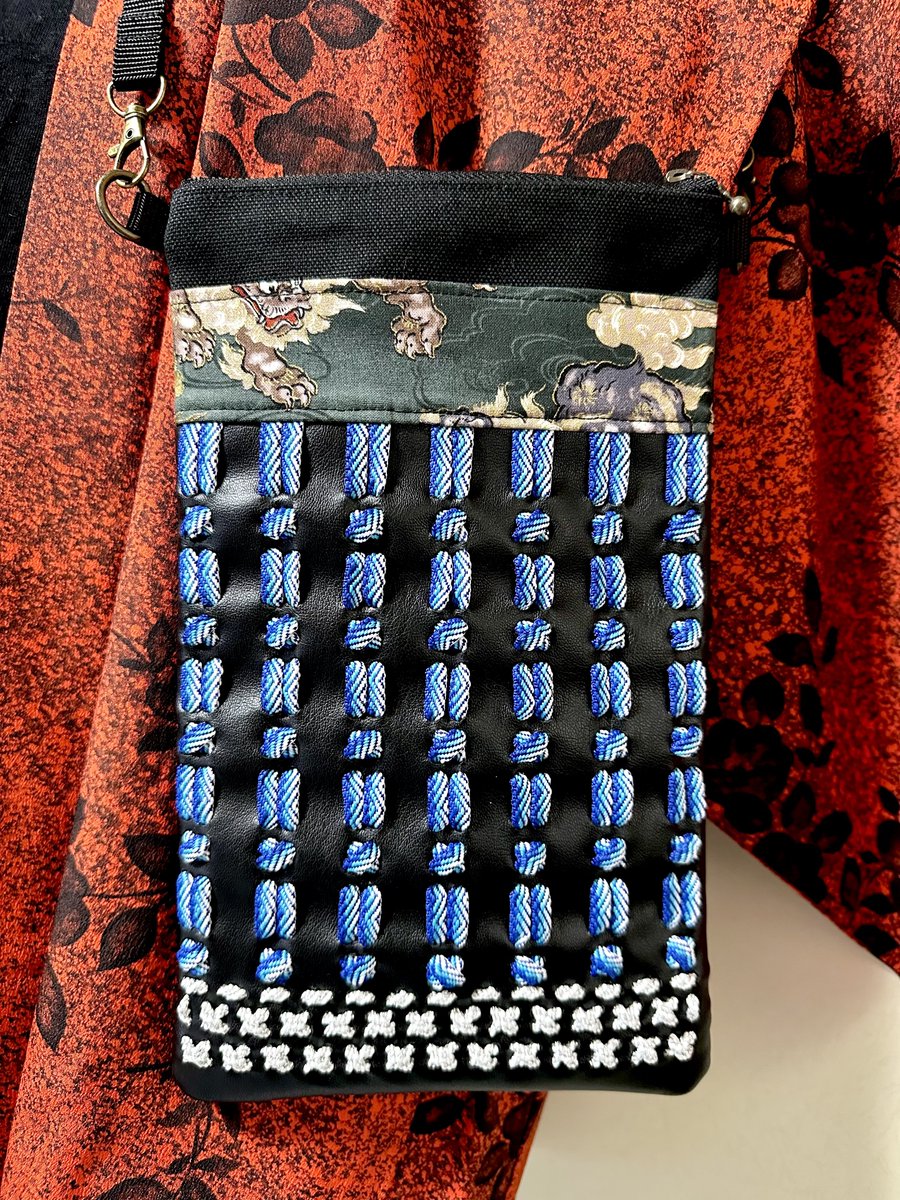 鎧風ショルダーバッグの大きい版ができました😊✨
満足😍