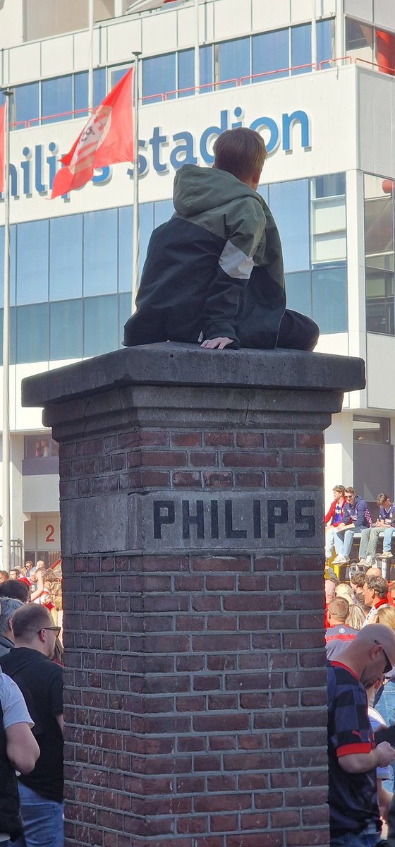 PSV Historie tweet media