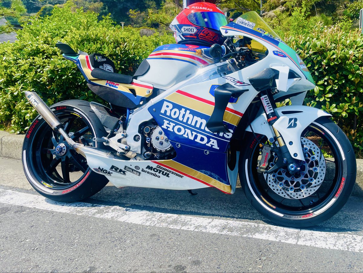 mc_218's tweet photo. #無言で2stオーナーの集い https://t.co/m7kA9QIxVB