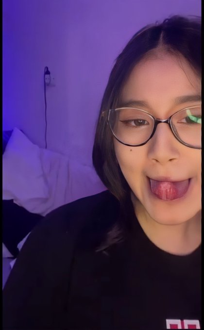 Cesian230730's tweet photo. Let cum me daddy https://t.co/ihWxqa3Ok4