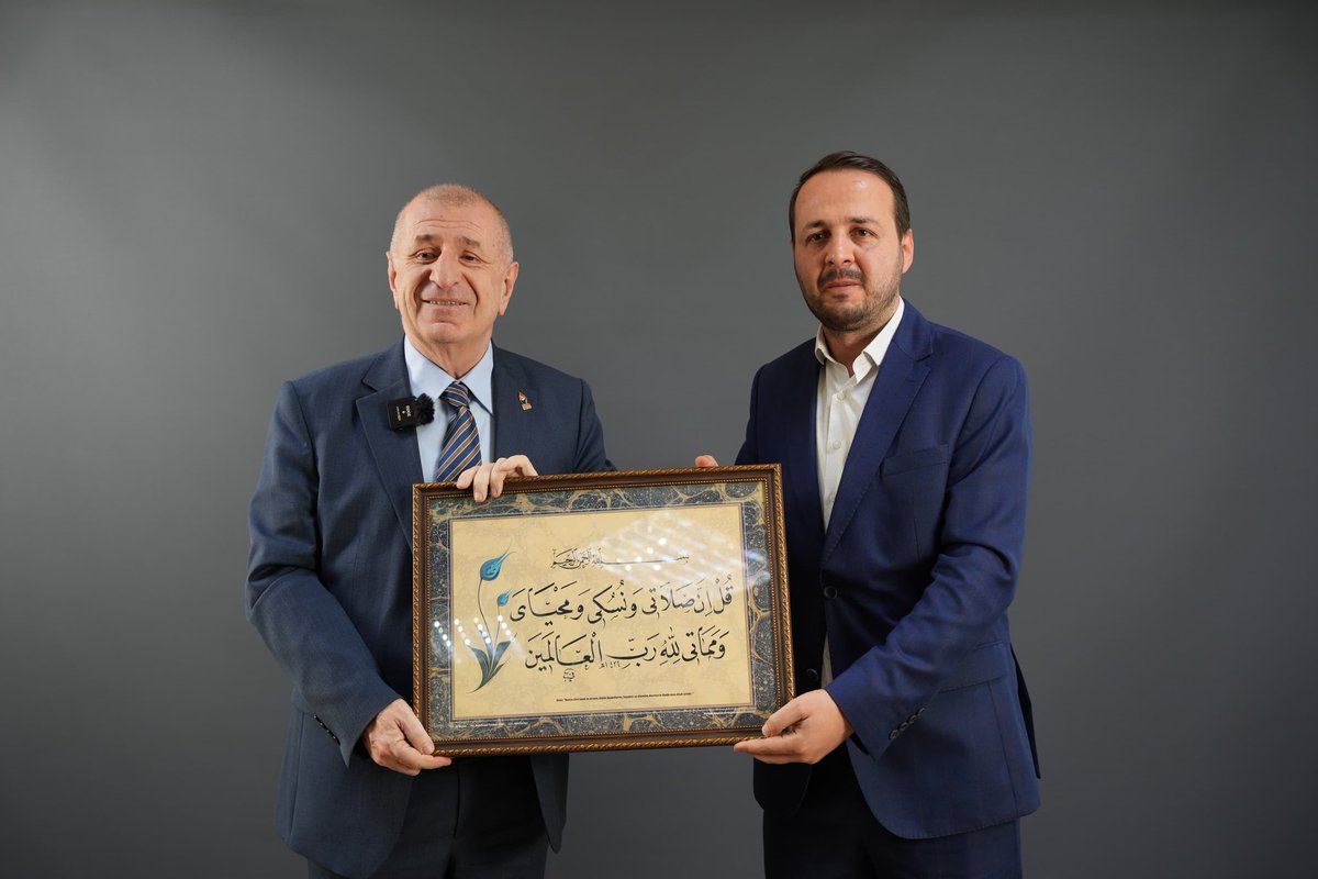 Konya'da Merhaba Gazetesi'ni ziyaret ederek, İmtiyaz Sahibi Sayın Halid Şen ve Yazıişleri Müdürü Emre Özgül'ü ziyaret ederek Konya'nın ve Türkiye’nin gündemine ilişkin keyifli bir sohbet gerçekleştirdik.

Misafirperverlikleri için Merhaba Gazetesi yönetimine ve çalışanlarına