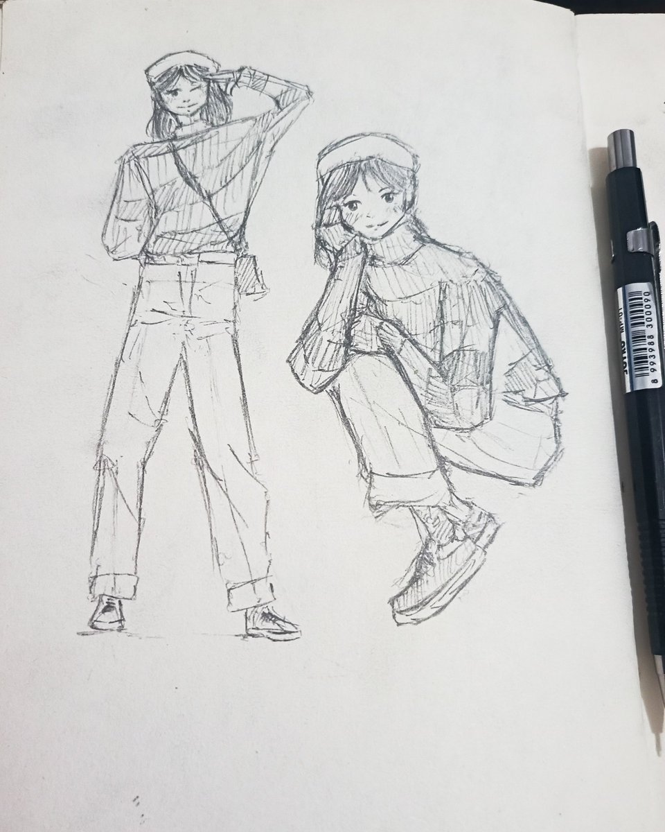 Lupiyummy's tweet photo. It is exam week, but as you can guess, the urge to draw is somehow way higher than the urge to study. At this point, holding a pencil and sketchbook feels a lot more entertaining than staring at that fagin much slides.

#sketchdaily #art #pose #smallartist #pencil https://t.co/ibY3bcd0iN