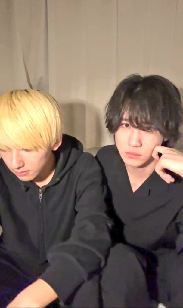 ayano0801kar's tweet image. ぴったりくっついてるんだよな︎
💛(K* ॑꒳ ॑*)ㅅ(* ॑꒳ ॑*M)︎︎💜仲良し🥰
#おにラブ  #おにサブ