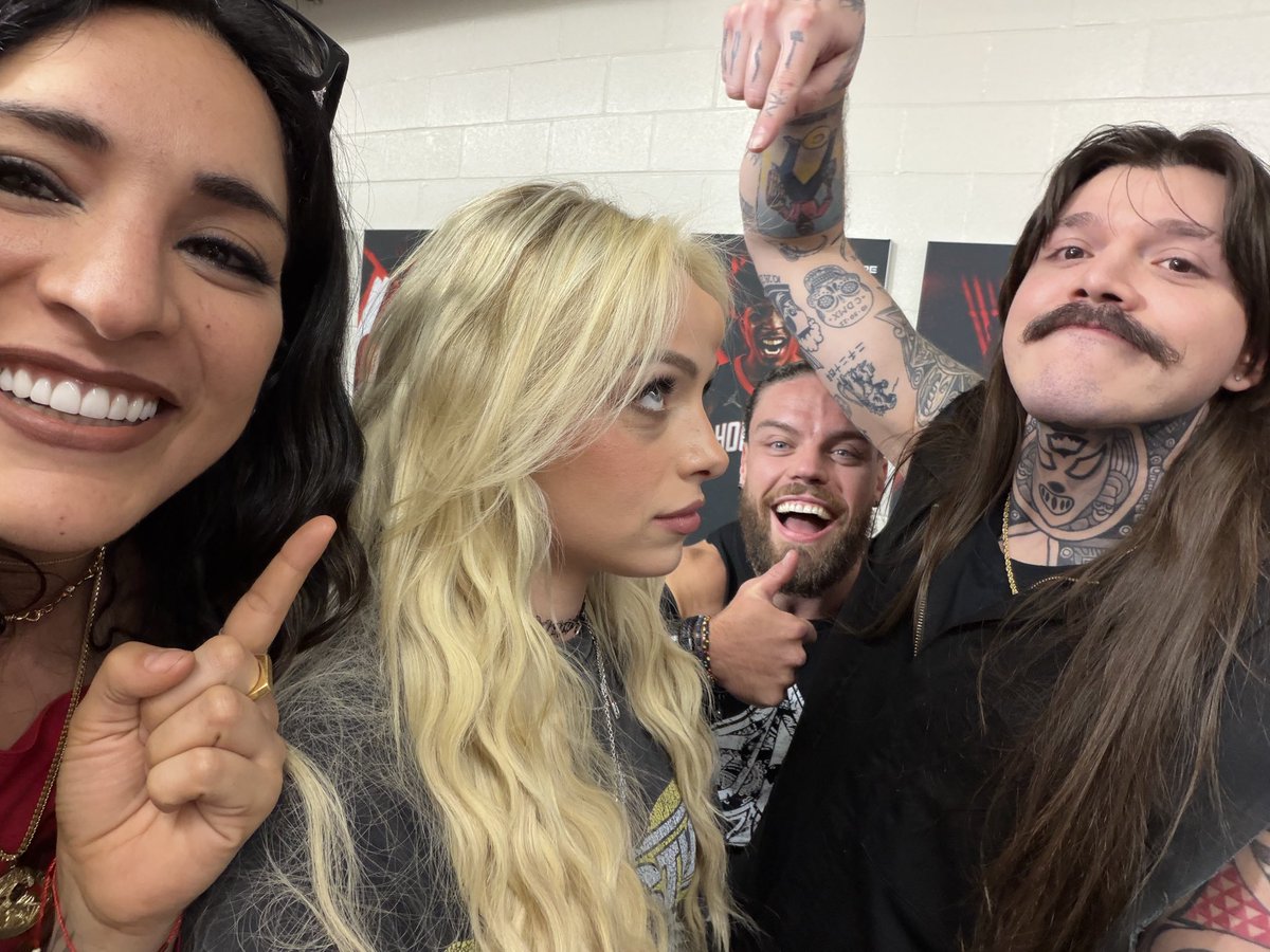 LIV Morgan tweet media