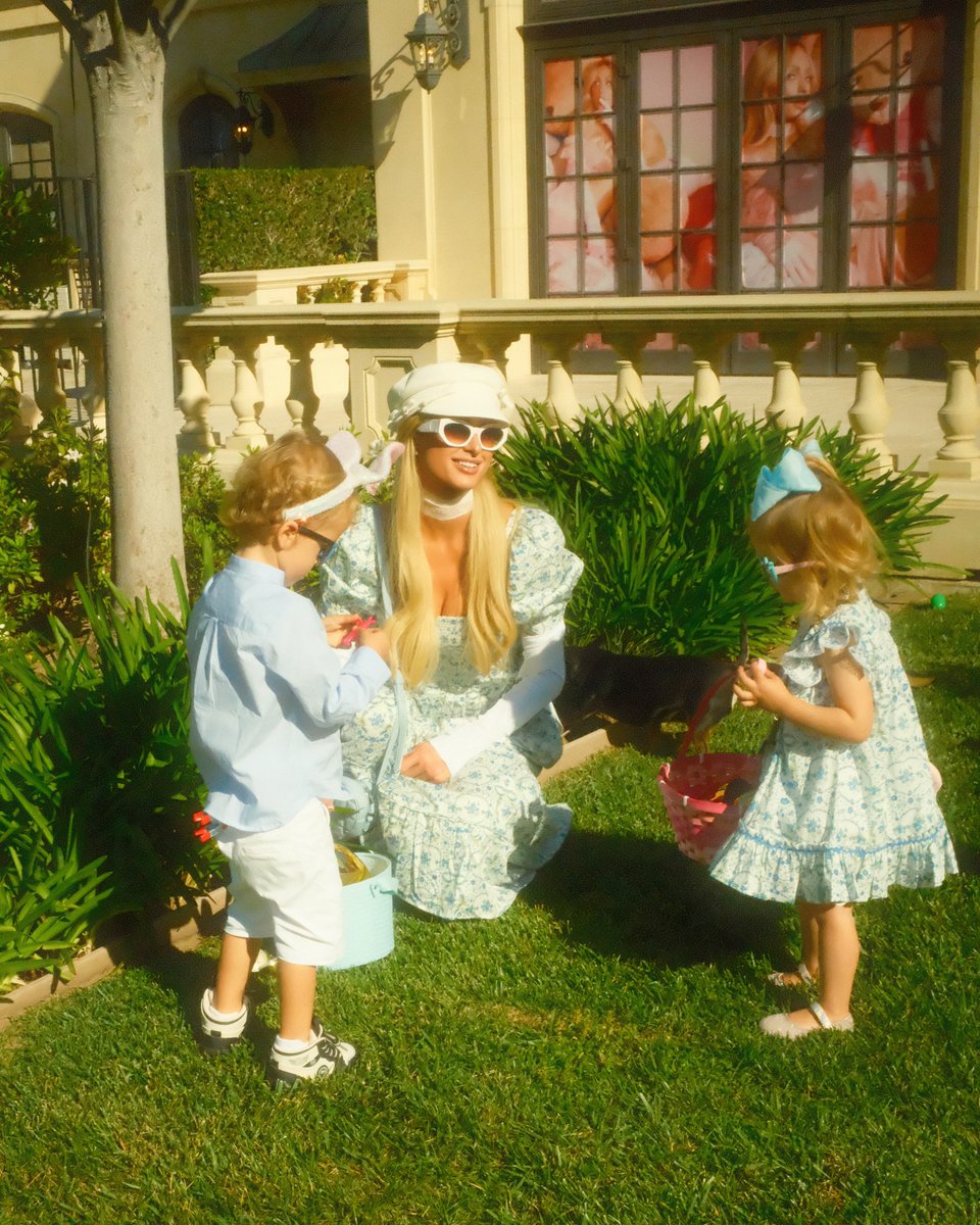 Paris Hilton tweet media