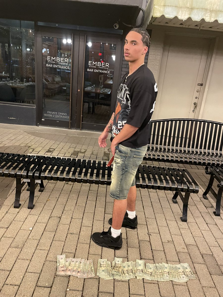 Brayden G tweet media