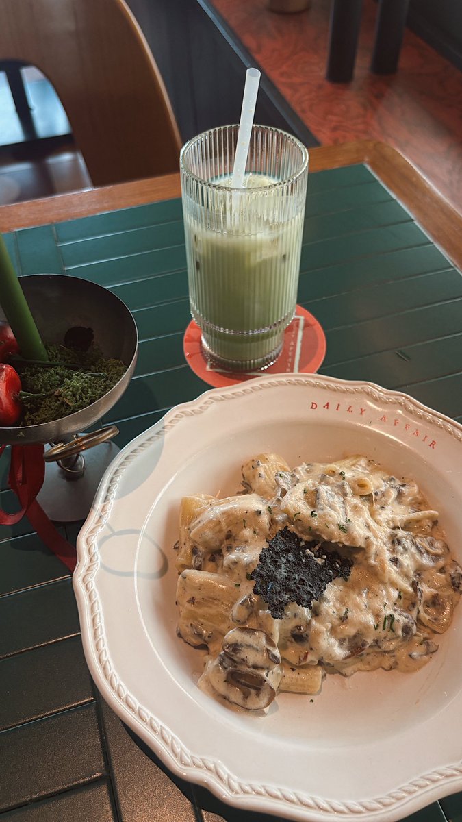 snowman ☃️ tweet media