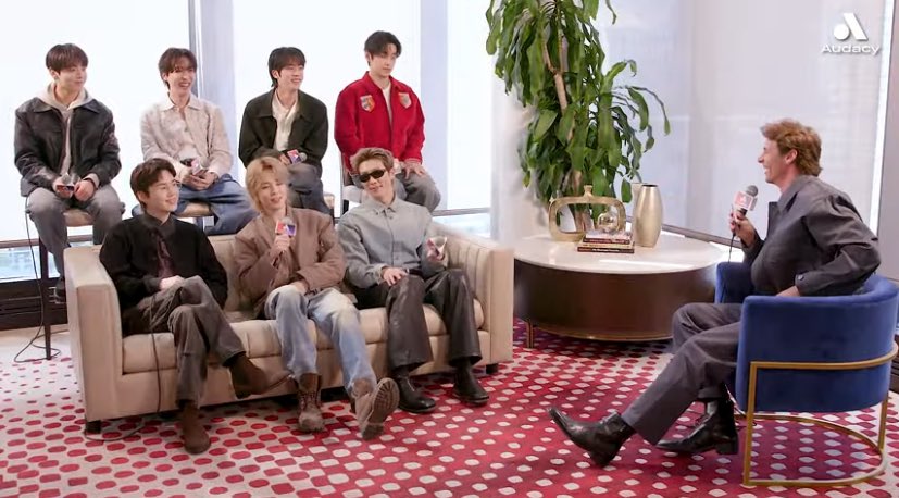 venuiren⋆˙⟡ tweet media