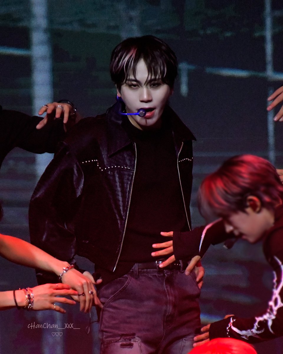 리쨩쨩 tweet media