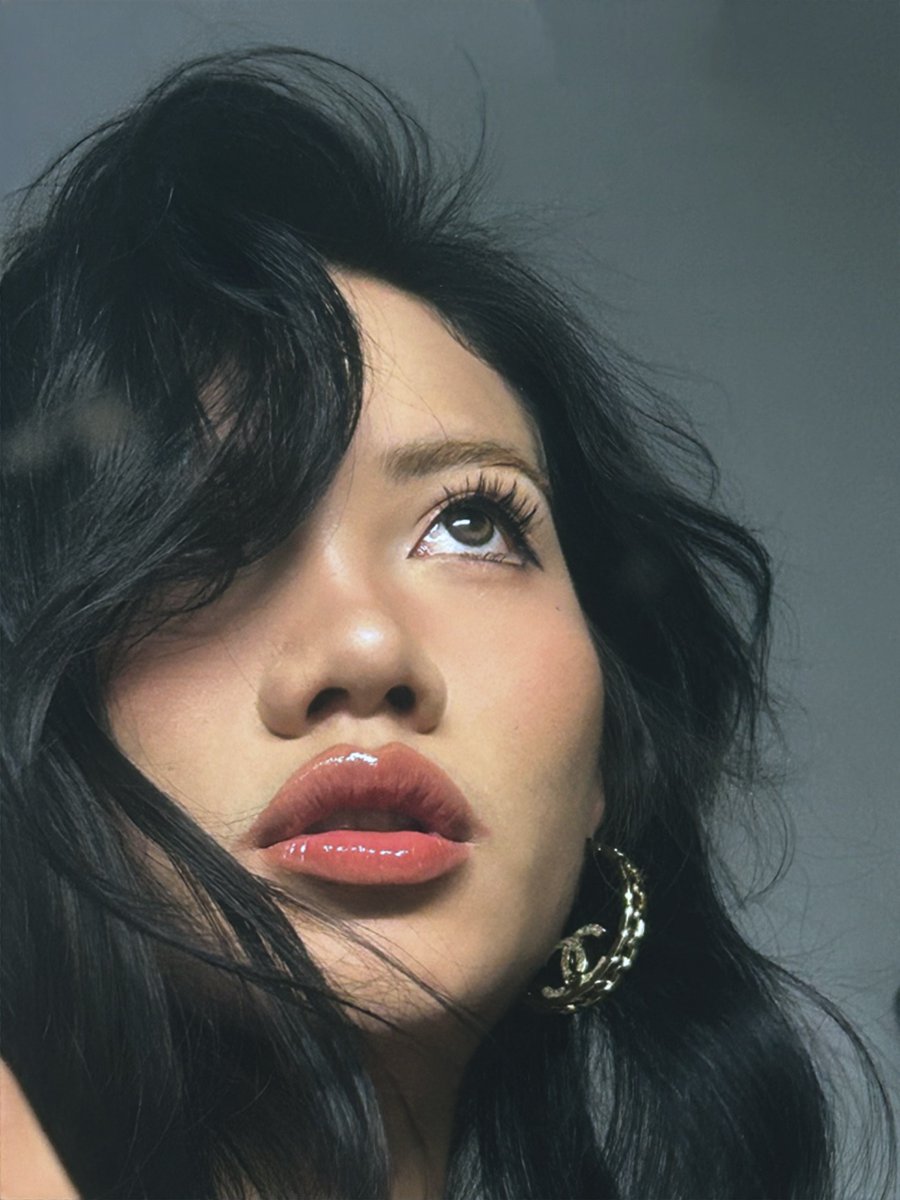 萨利亚 tweet media