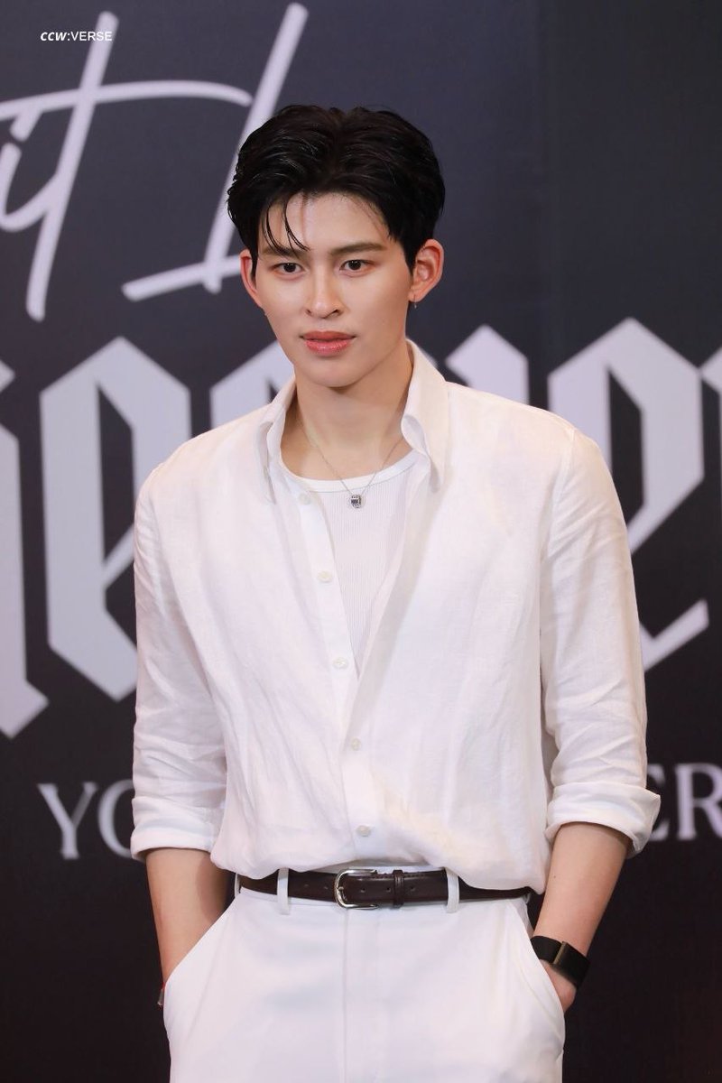 𝙈𝙖𝙮 𝙏𝙝𝙪 tweet media