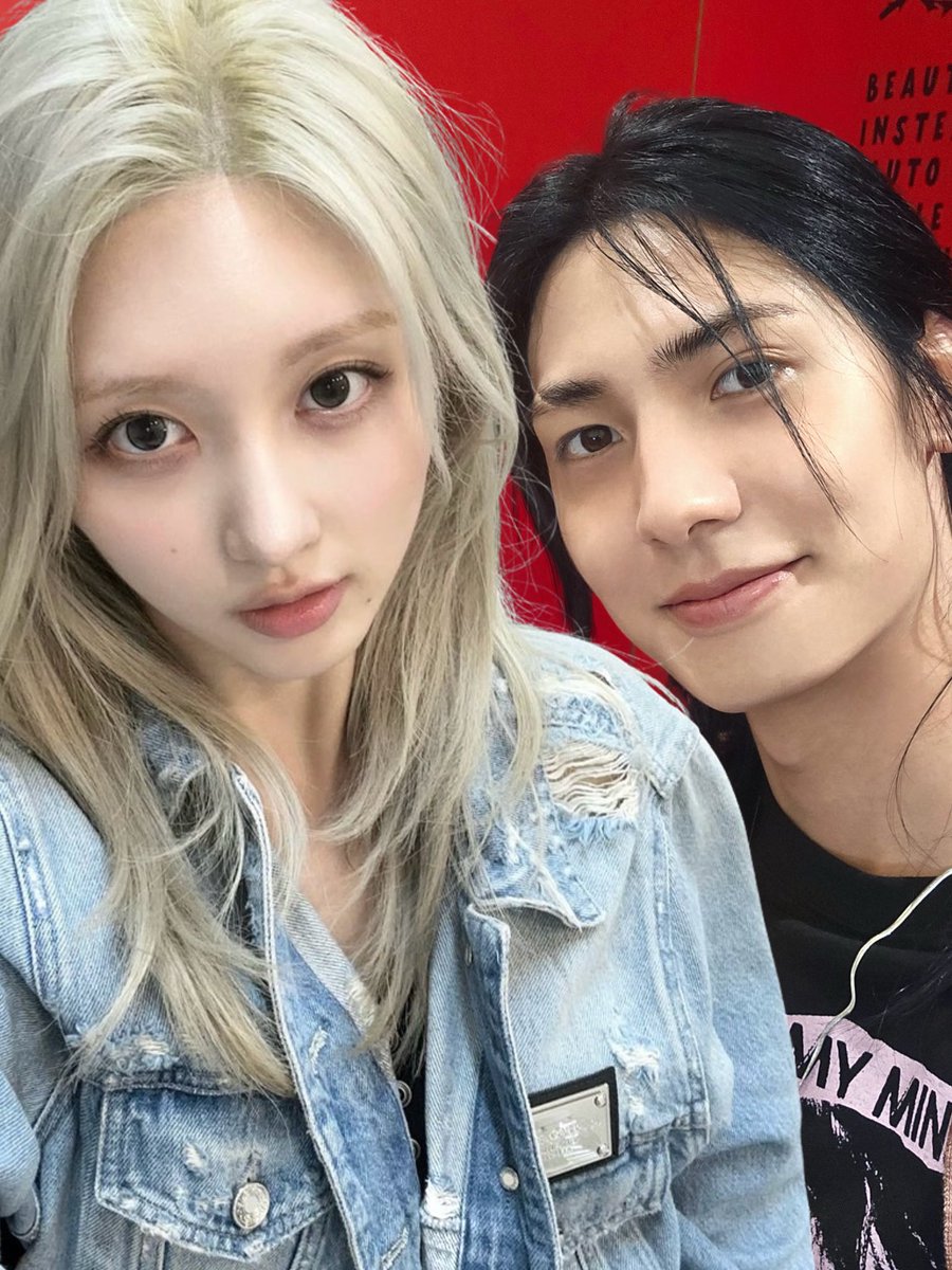 odiokid's tweet photo. #juyul https://t.co/2d76qyN8f1