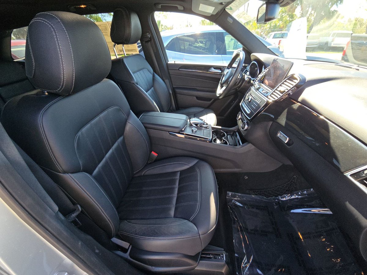 AutoSeek tweet media