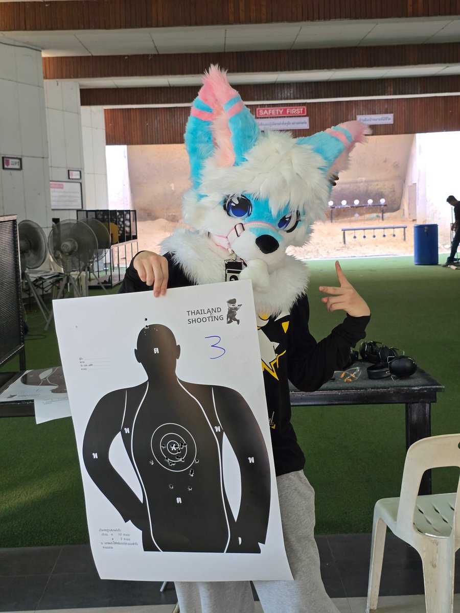 bjowa_'s tweet image. Loud n Proud 🦅🦅🦅🔫🔫🔫 (🇺🇲?)