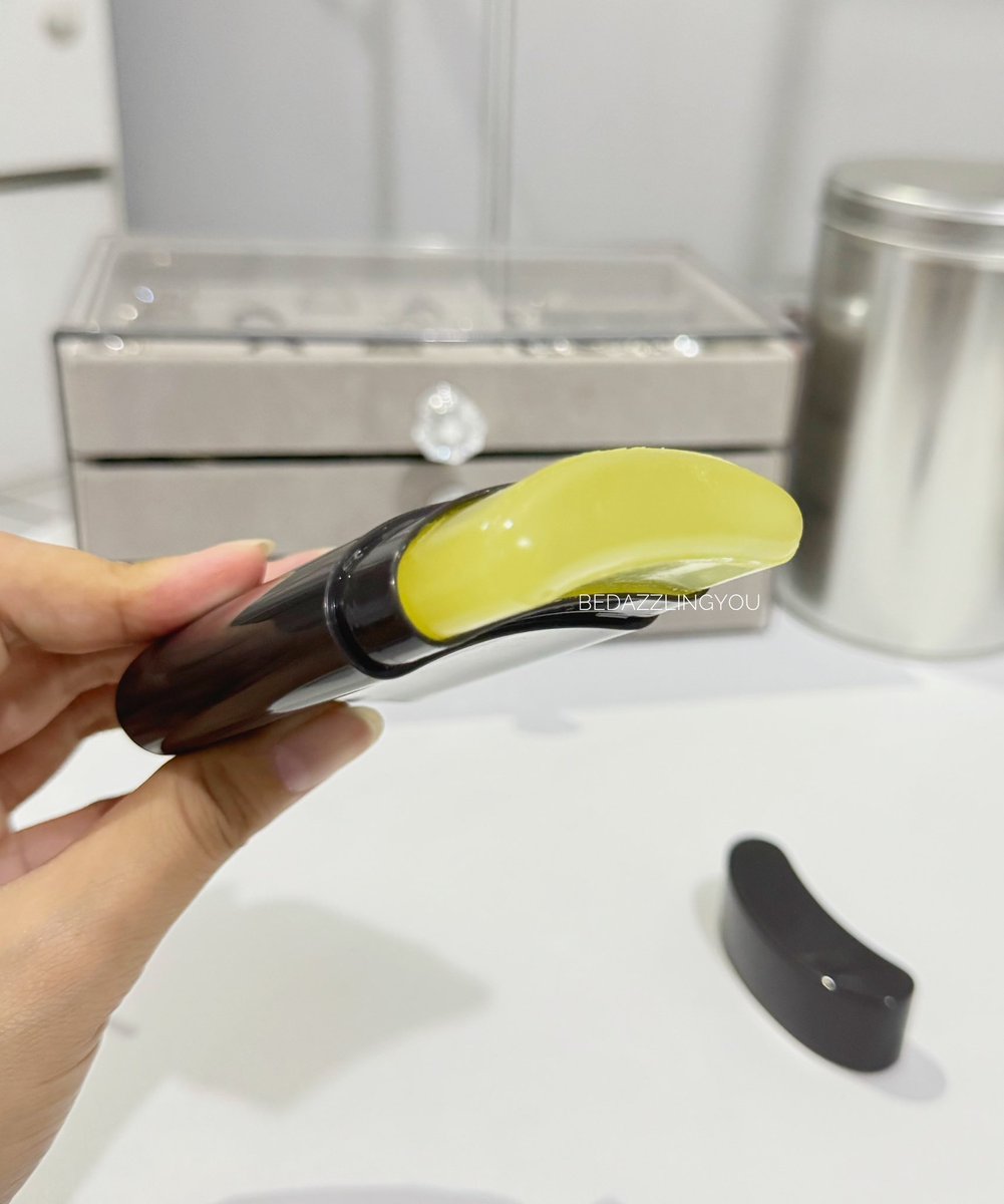 Shine ✨ tweet media