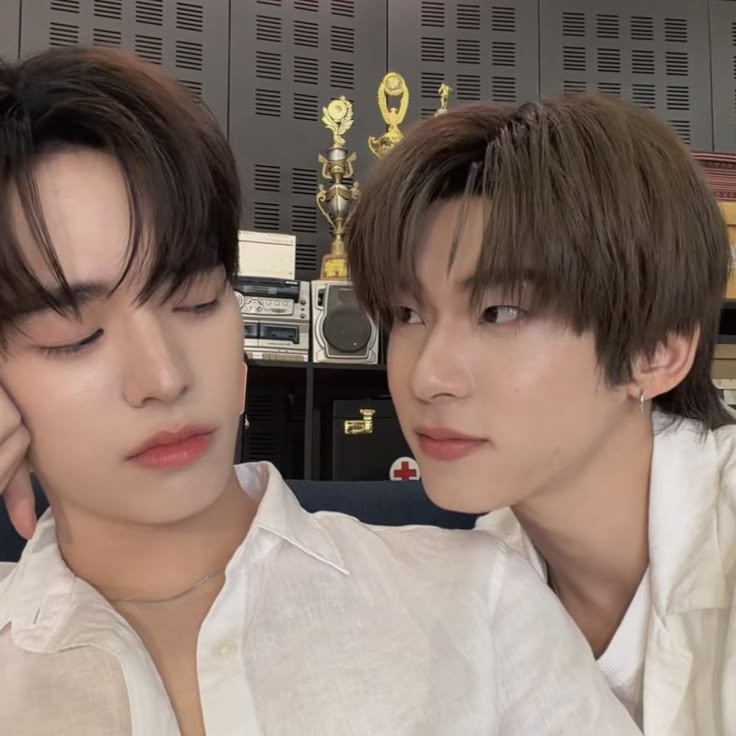 mise ͙͘͡★ tweet media