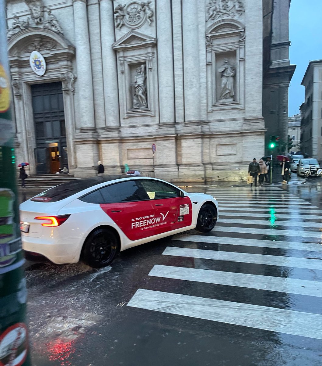 Tesla-mag.com tweet media