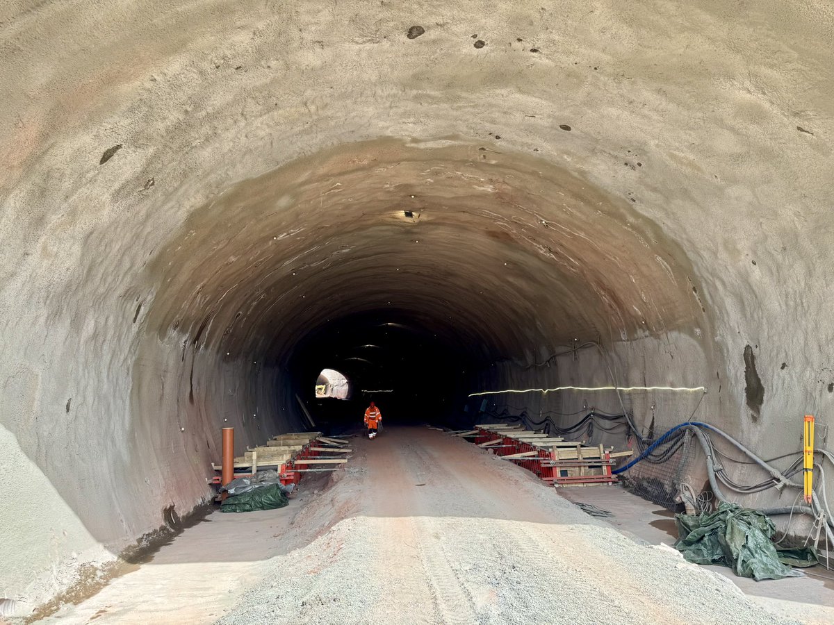 Ivan Bednárik tweet media