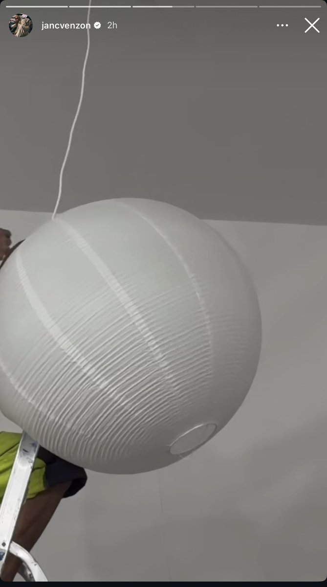 charlotte’s new instagram story update 

link: instagram.com/stories/jancve…