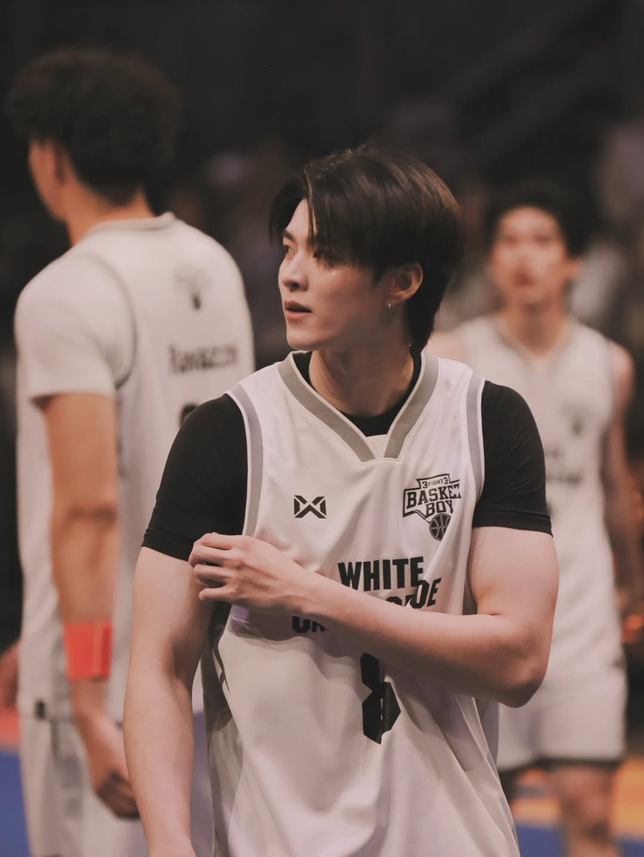 Meennicha8_ofc's tweet photo. 07.04.2026 IG : meennicha8

#3fight3basketboySS2

🖇️ : https://t.co/DD4IIhdc2H

@nichameen8
#Meennicha8 #Formoon #มีนนิชคุณ https://t.co/J2hK2fpko0