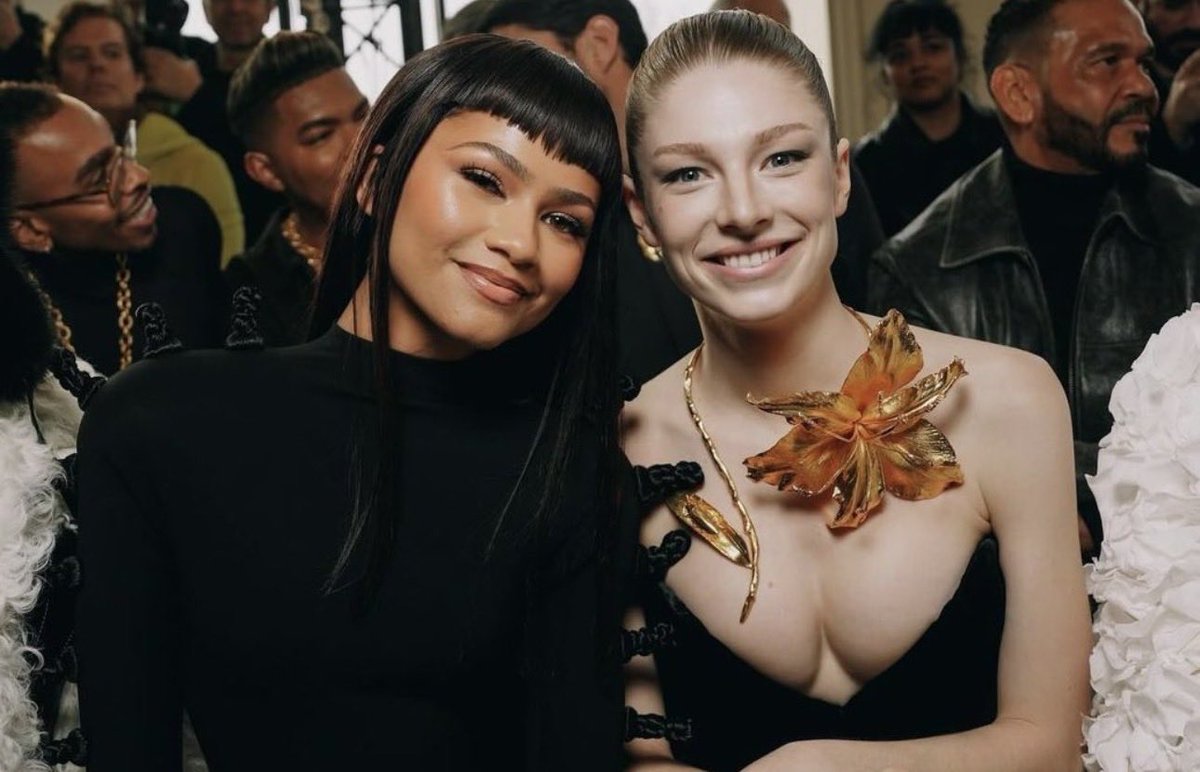 celi ✮⋆˙ tweet media