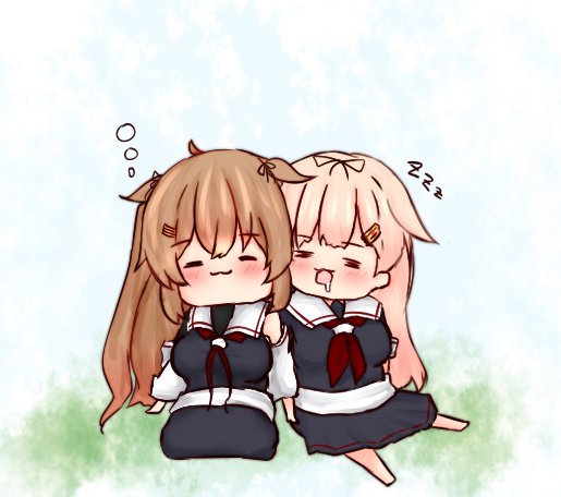 たまにはデフォルメ描きたいなぁと白露さん描きながら思ったり 