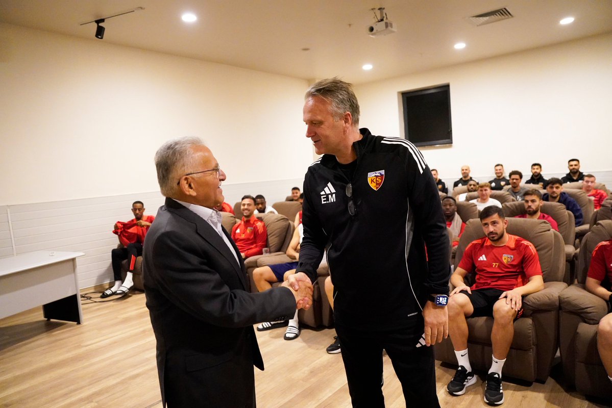 Tek Yol FENER tweet media