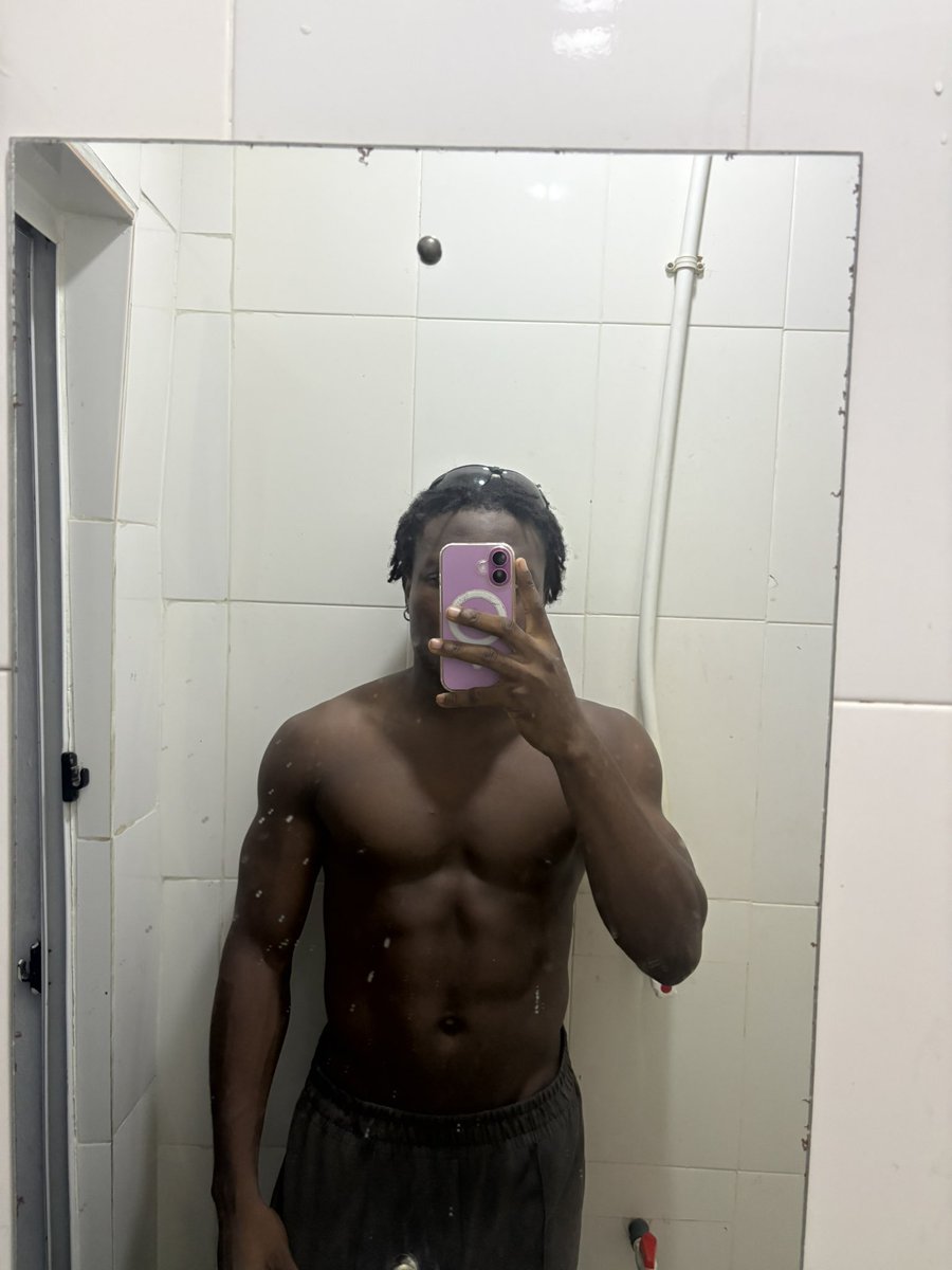 LU$O🦇 tweet media