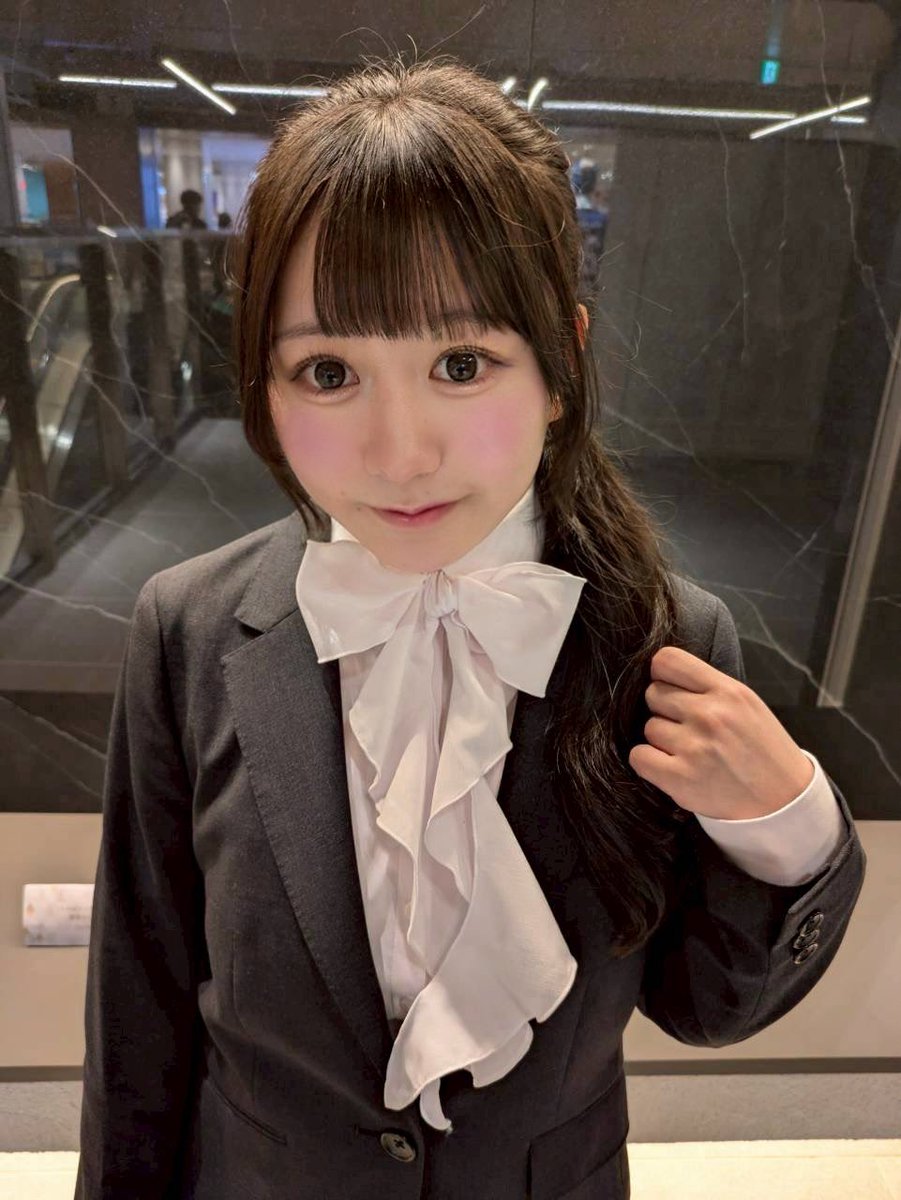 横島里香 『よこしま りか』18歳 アイドル準備中 tweet media