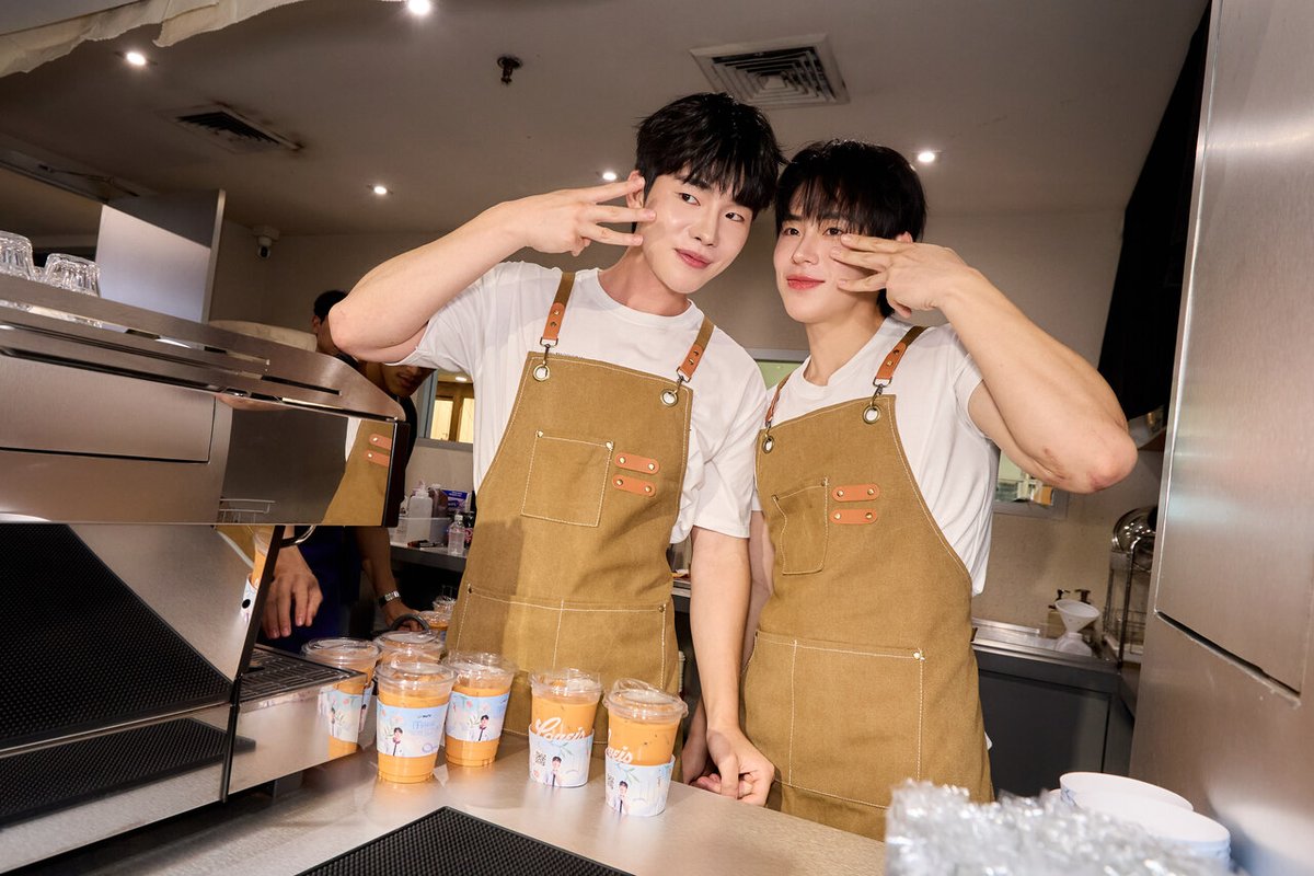 MOONLIGHT MEDIA tweet media