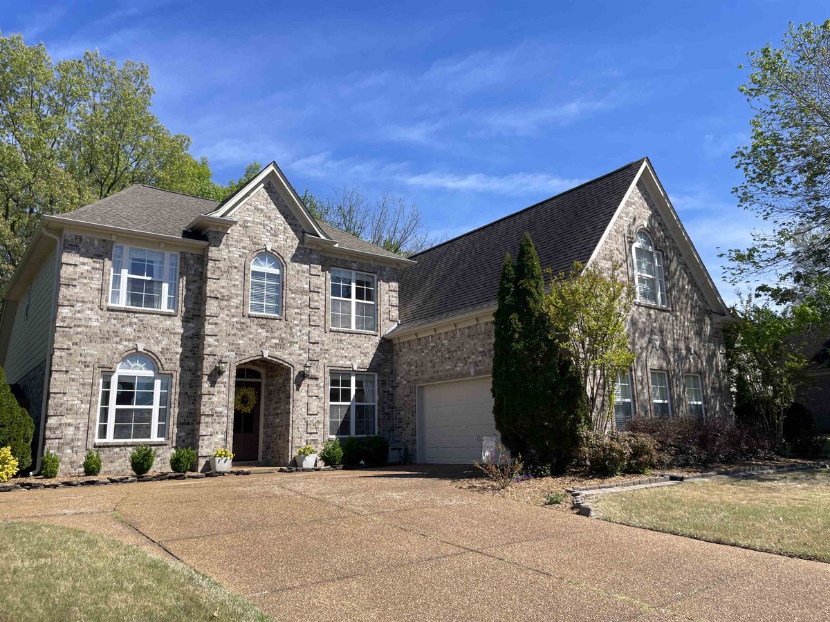 MollyP901's tweet photo. 6124 Aubrey Ranch Dr, Arlington, TN, 38002
4 bed | 3 bath 2898 Sq. Ft.
Active | 480000
https://t.co/Qw6aCieQLj
Professional pictures &amp; video coming soon! Beautiful Arlington home is move-in ready! This 2 story brick home features classic architecture &amp; a spacious driveway... https://t.co/7wffYk8TNt