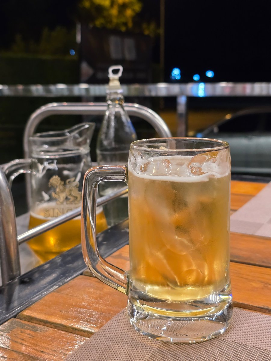 zosix47153's tweet photo. อากาศมันร้อนน 🥵🔥 https://t.co/HKIFSLpSg3