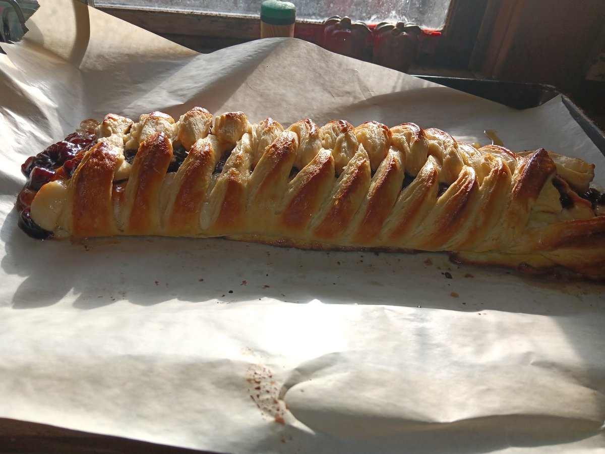 phalongibbs's tweet photo. @wjwheeler54 I made my first cherry danish this morning. https://t.co/PQLVFolsXM